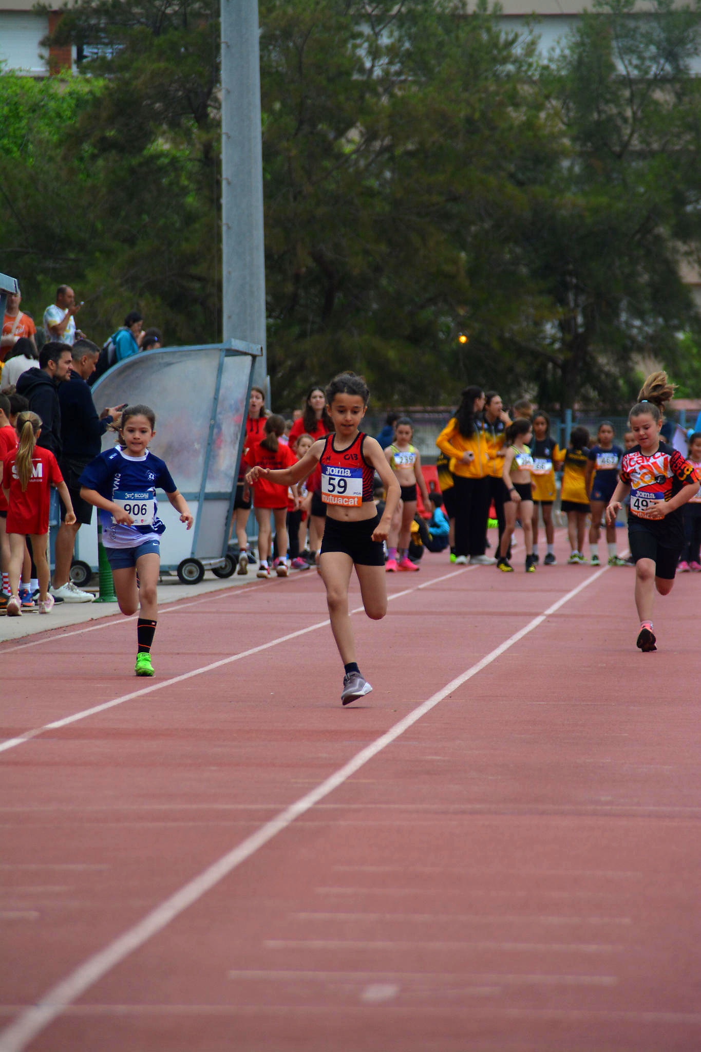 Club Atletisme Badalona - Escola